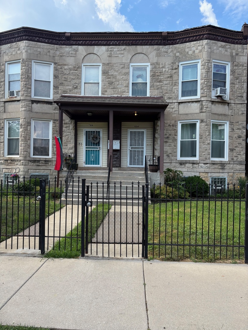 524 W 78th Street #1, Chicago, IL 60620