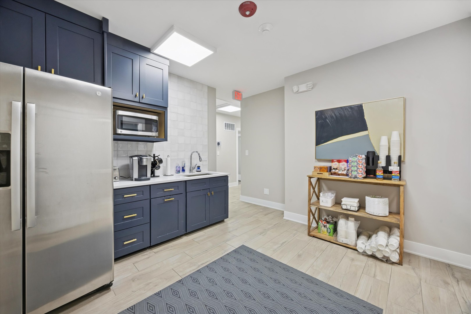 4910 Main Street #101, Downers Grove, IL 60515