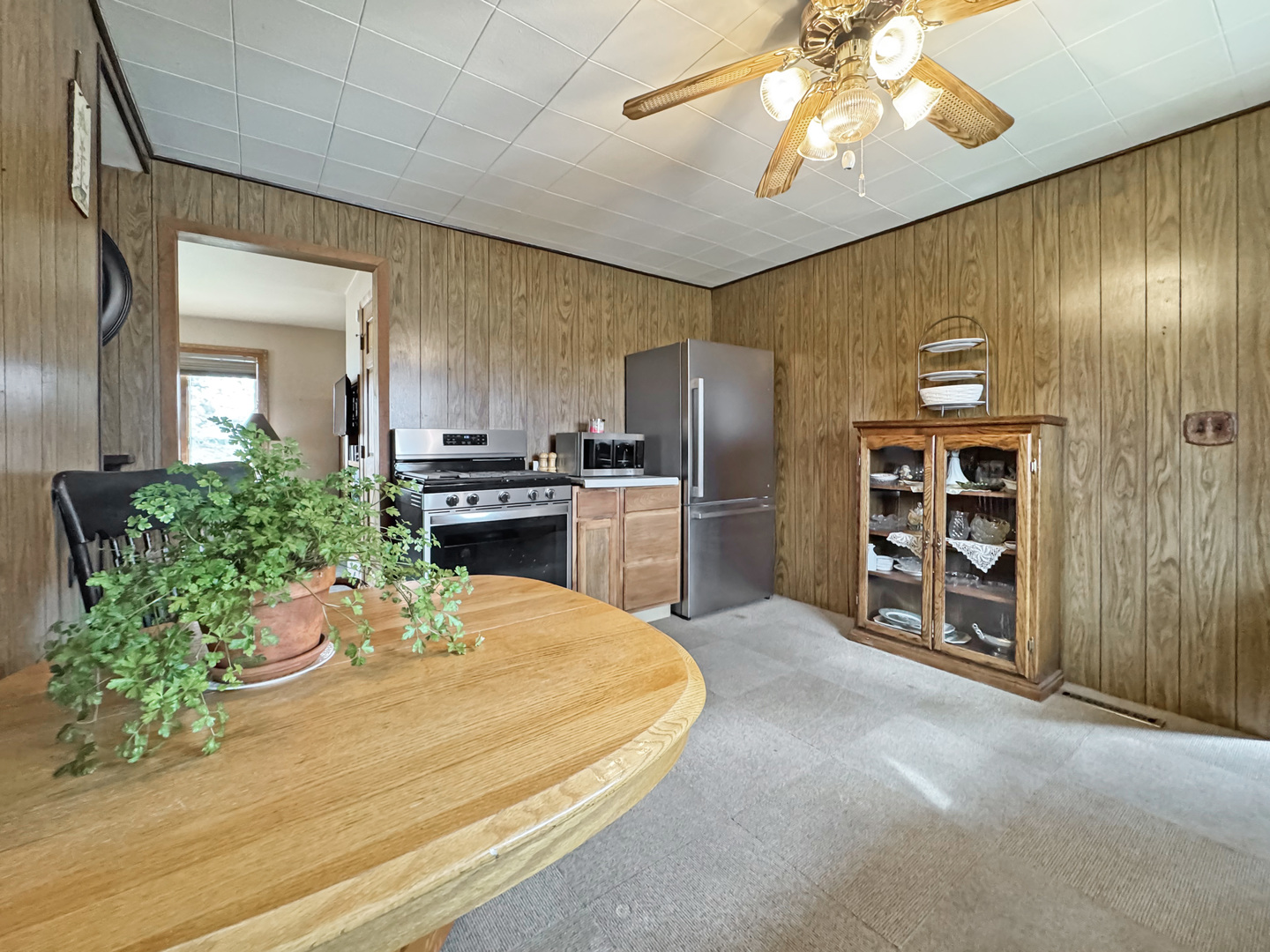 1765 Glenwood Dyer Road, Lynwood, IL 60411