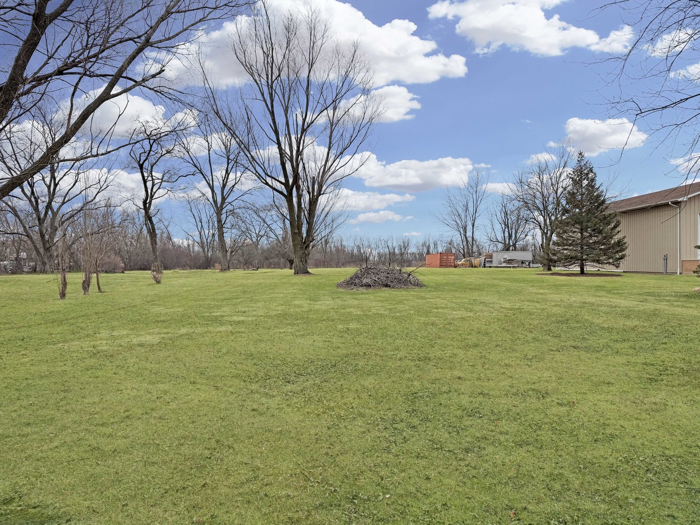 1765 Glenwood Dyer Road, Lynwood, IL 60411