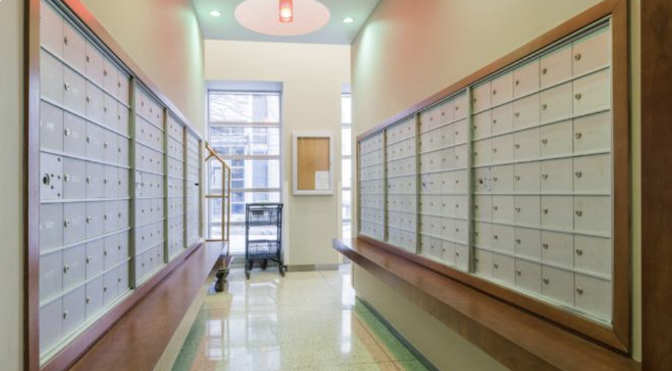 700 N Larrabee Street #1003, Chicago, IL 60654