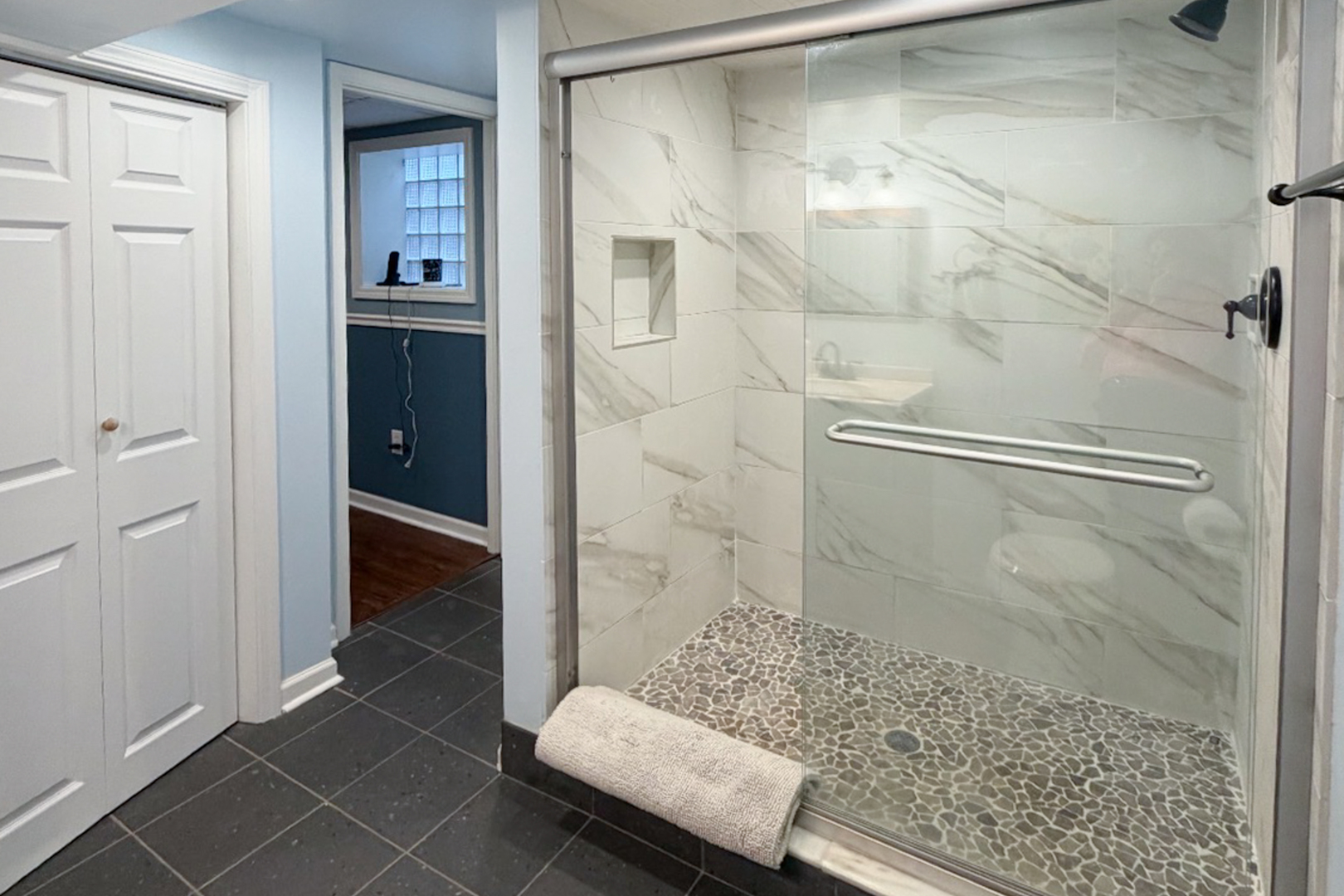 3837 Morton Avenue, Brookfield, IL 60513