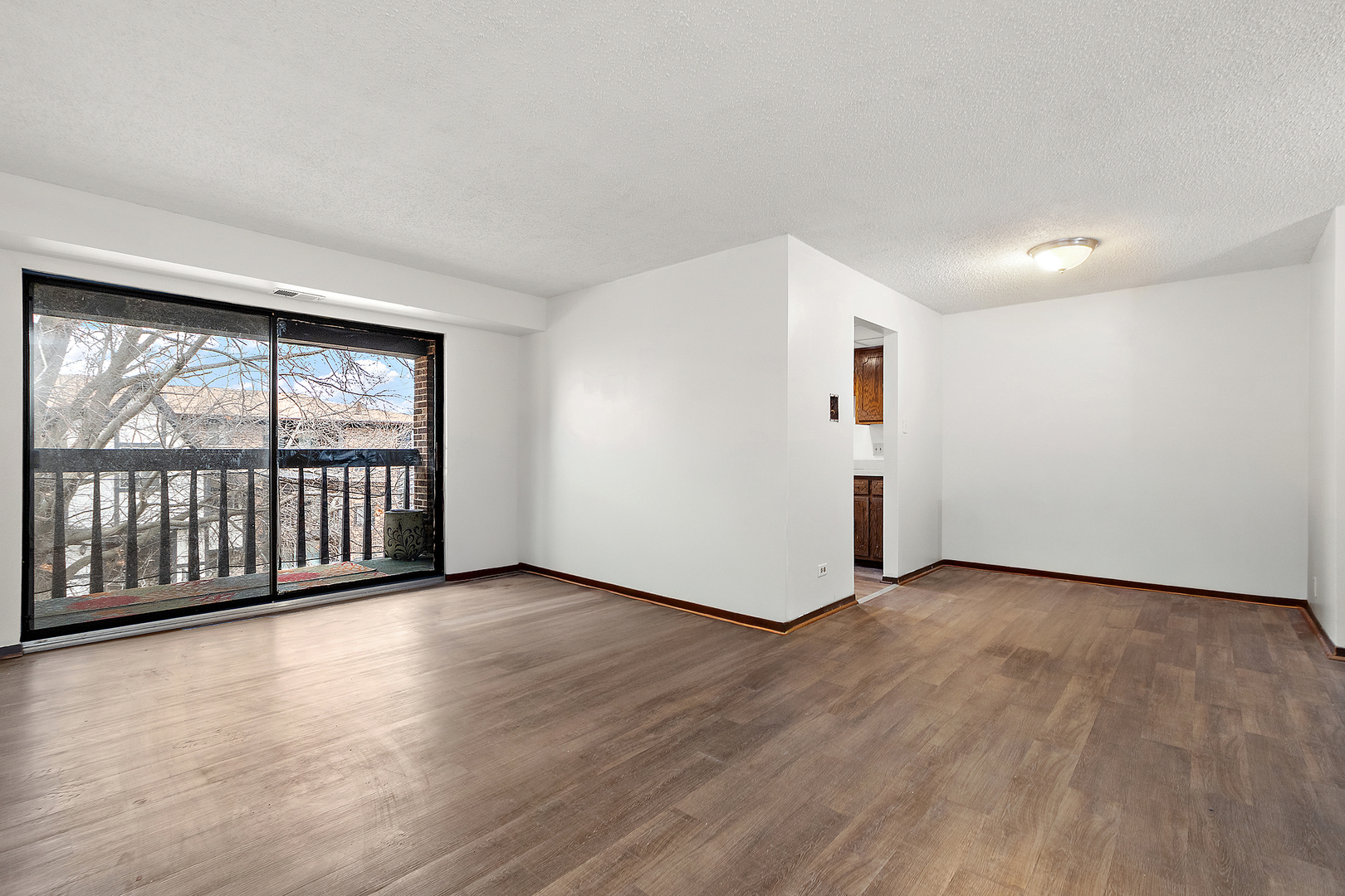 13651 Lamon Avenue #B12, Crestwood, IL 60418