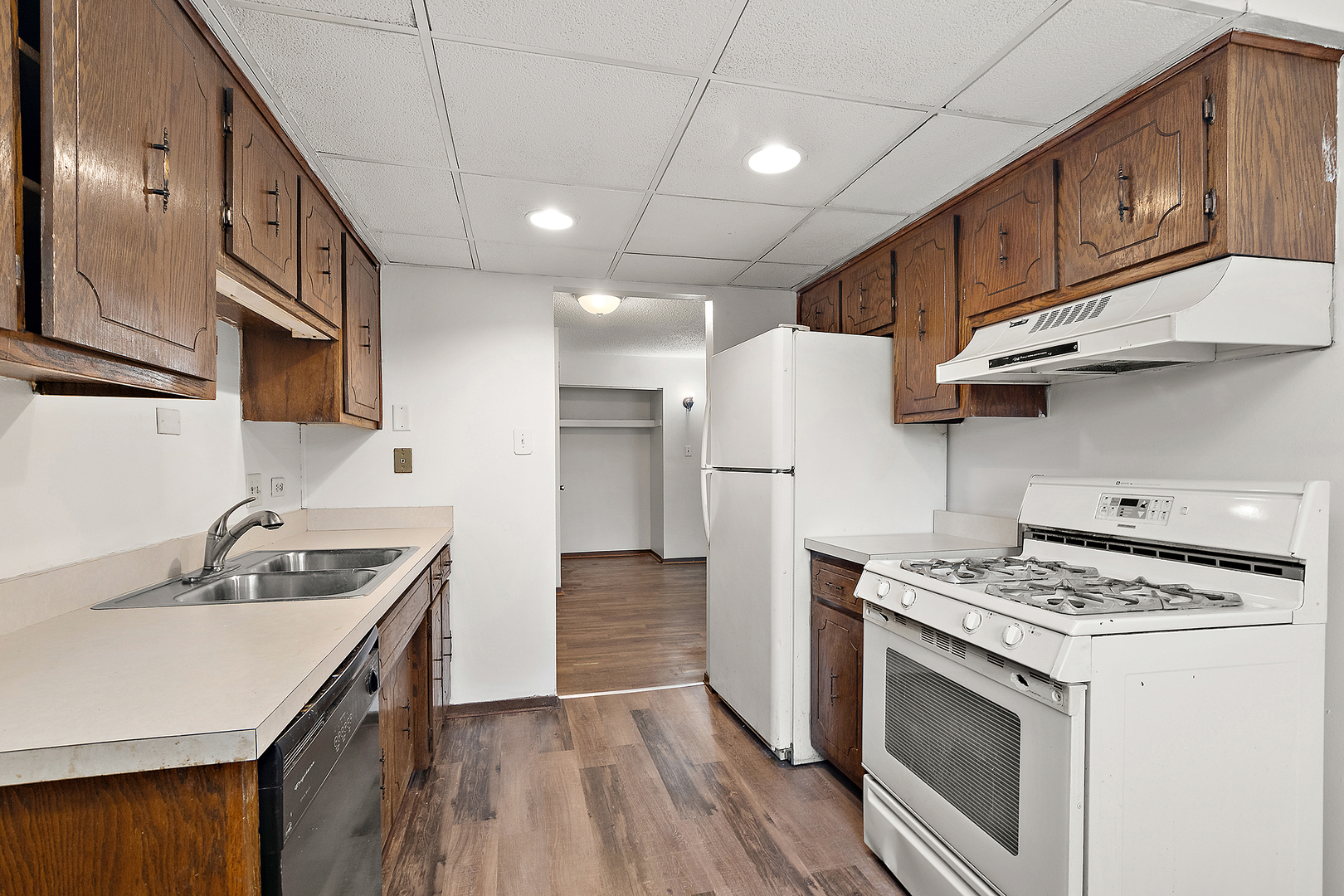 13651 Lamon Avenue #B12, Crestwood, IL 60418