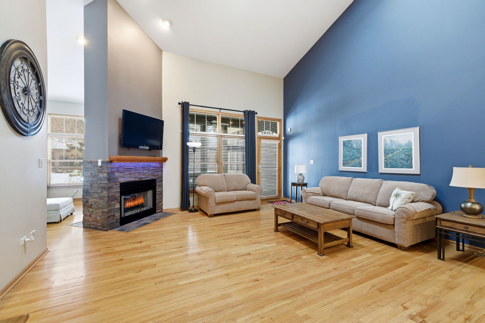 21702 Higley Lane, Frankfort, IL 60423