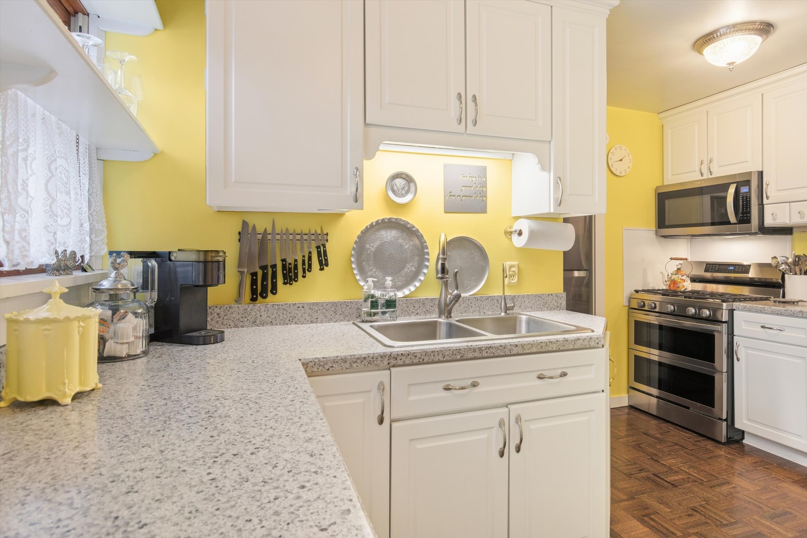 628 E Main Street, Morris, IL 60450