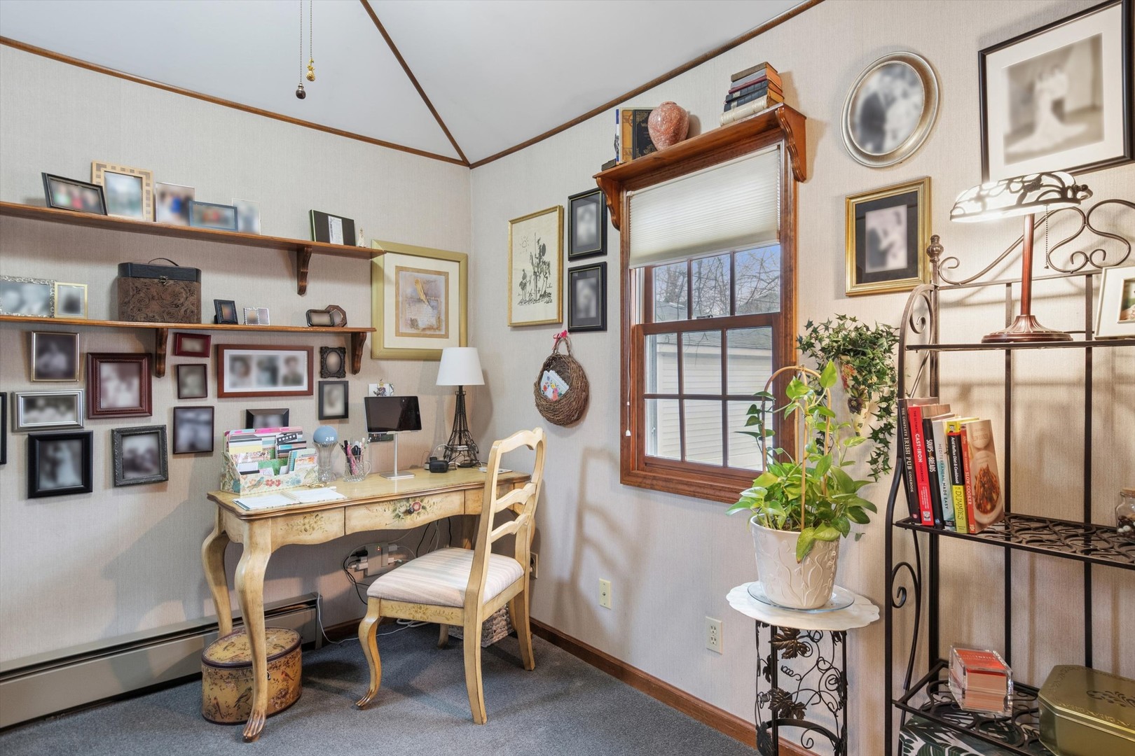 628 E Main Street, Morris, IL 60450