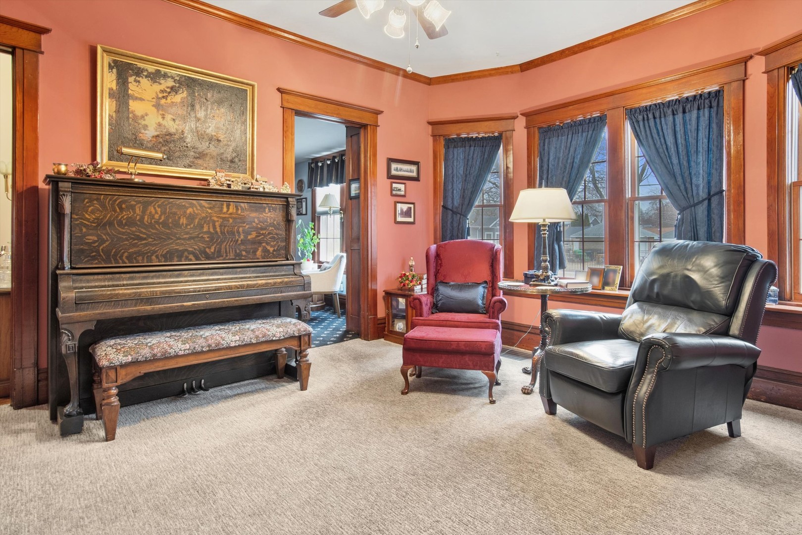 628 E Main Street, Morris, IL 60450