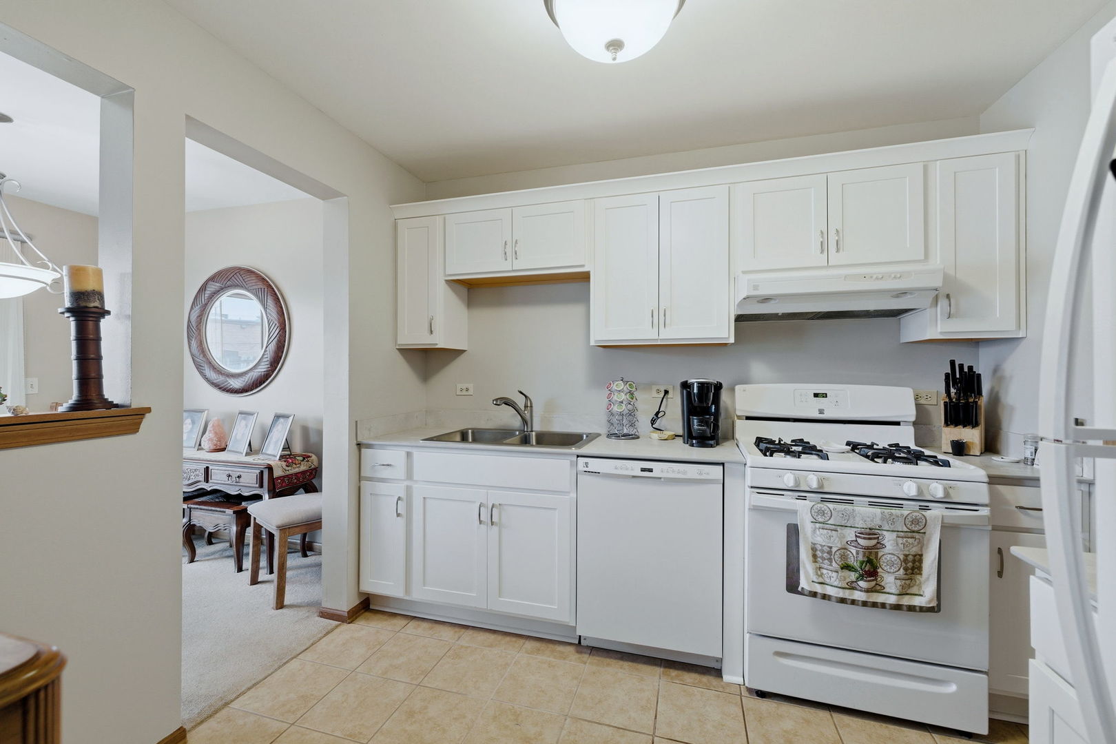 1215 Williamsport Drive #2, Westmont, IL 60559