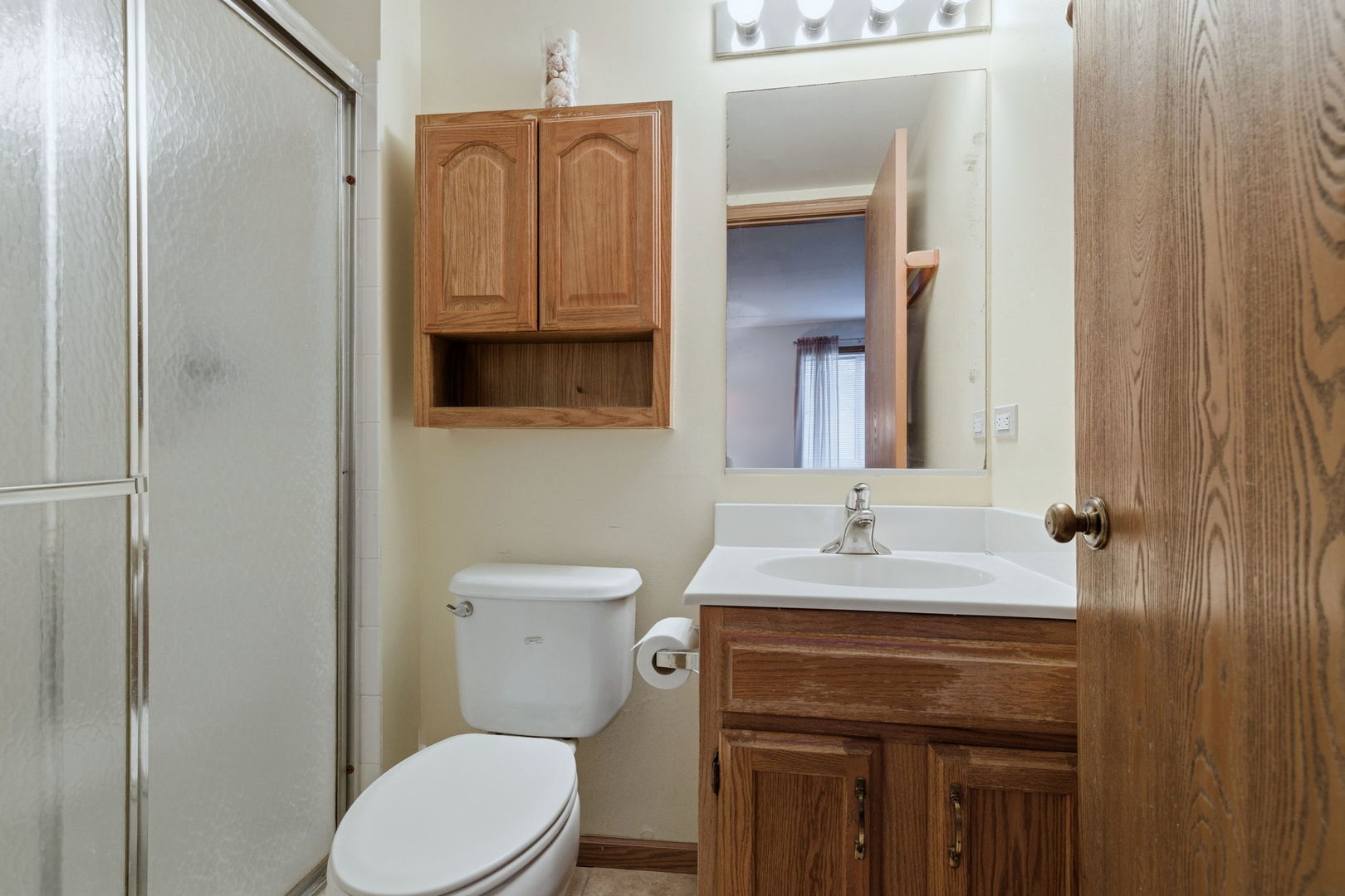 1215 Williamsport Drive #2, Westmont, IL 60559