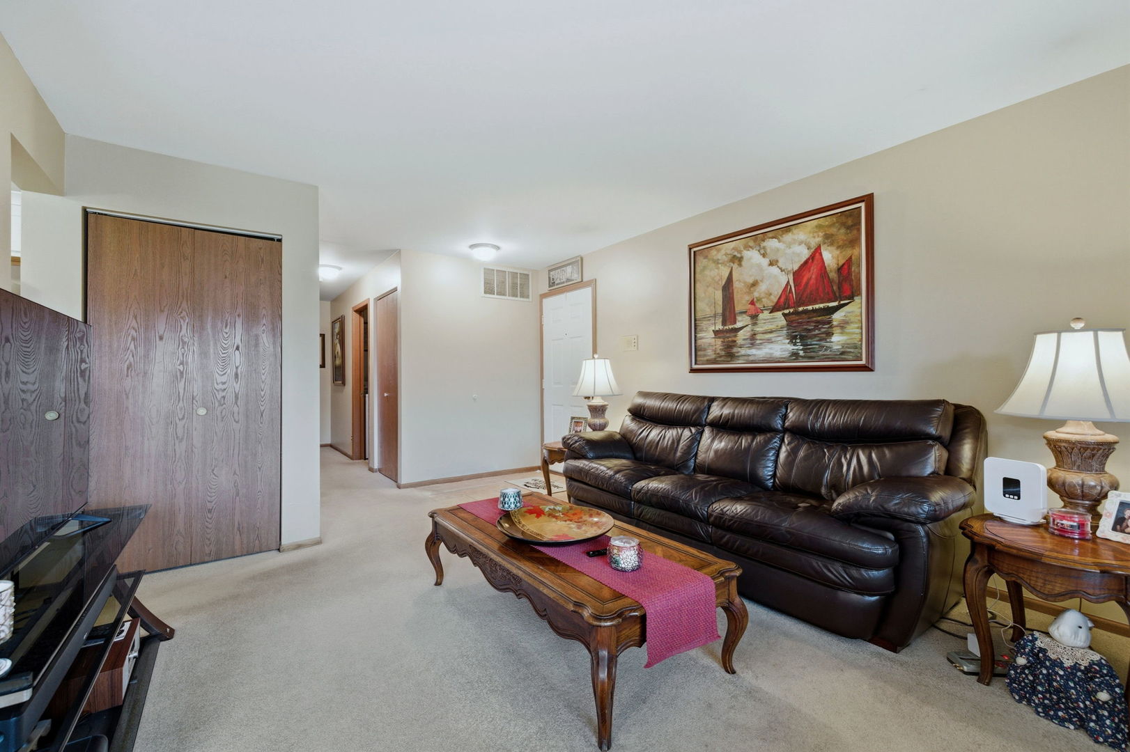 1215 Williamsport Drive #2, Westmont, IL 60559