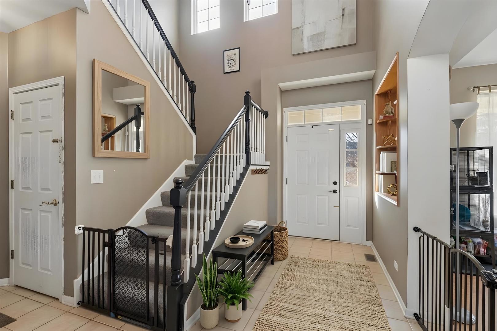 821 Red Barn Lane, Elgin, IL 60124