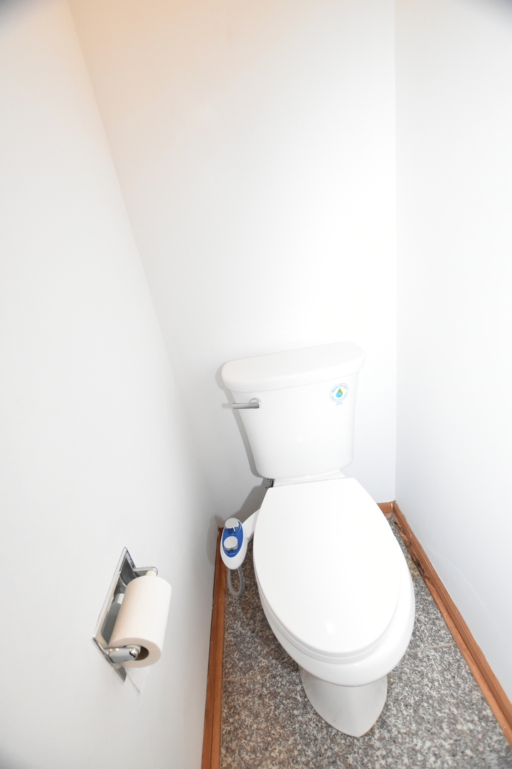 4475 Olmstead Drive, Hoffman Estates, IL 60192