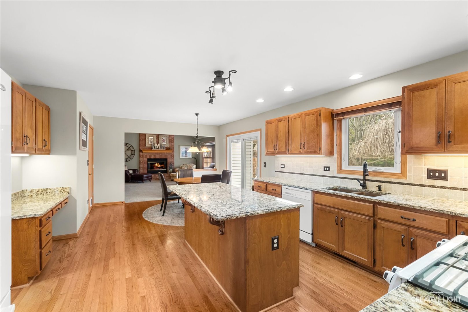 2019 Gleneagle Drive, Plainfield, IL 60586