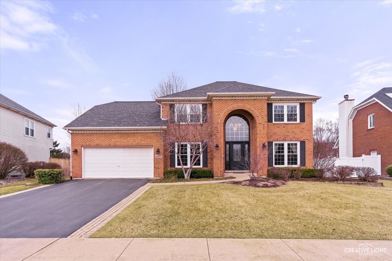 2019 Gleneagle Drive, Plainfield, IL 60586