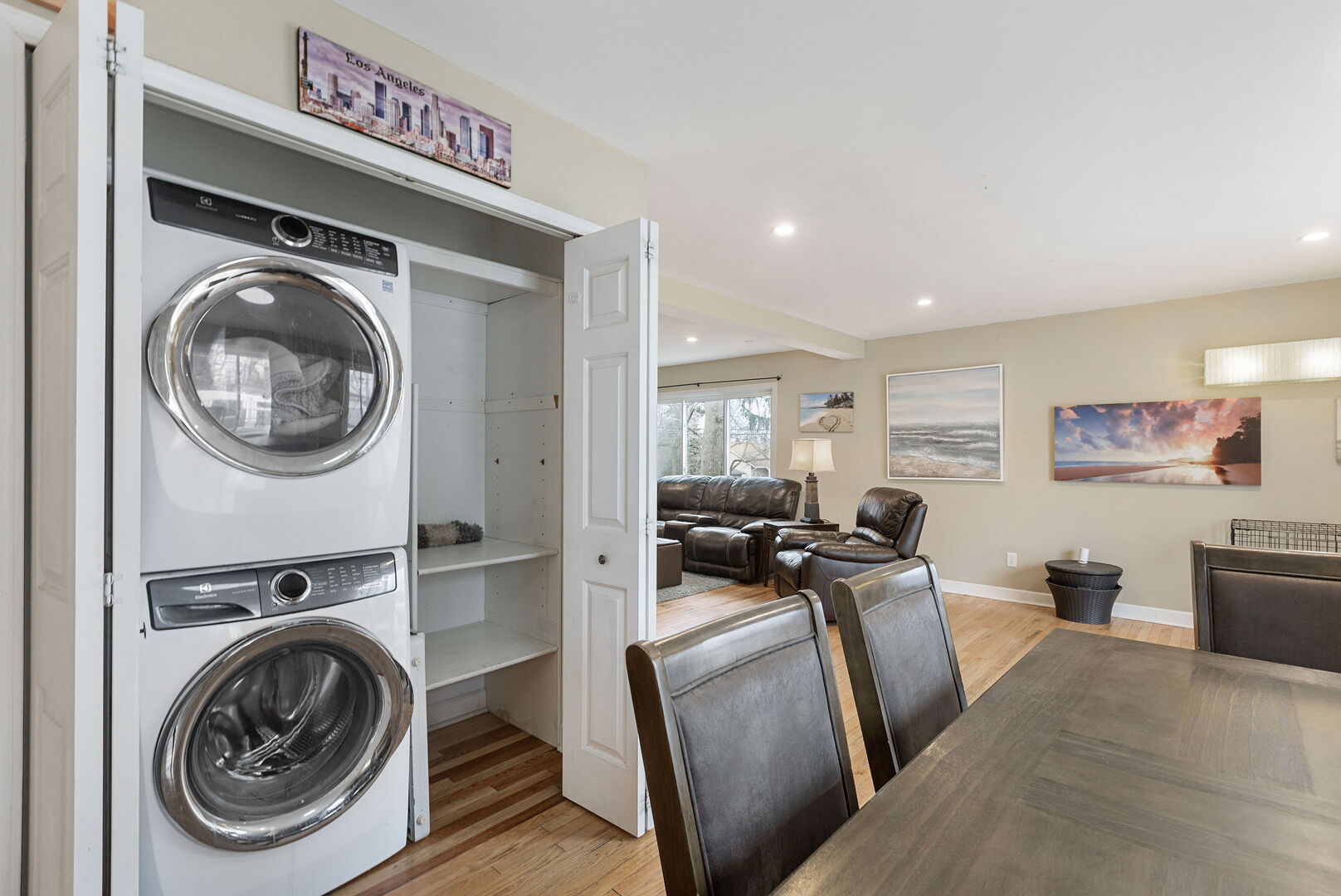 905 Grand Boulevard, Wauconda, IL 60084