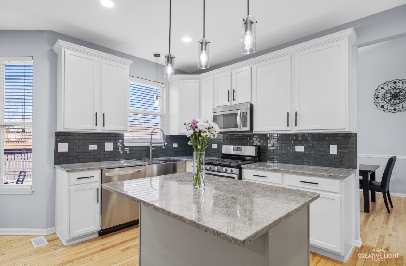 3609 Timberlake Drive, Joliet, IL 60435