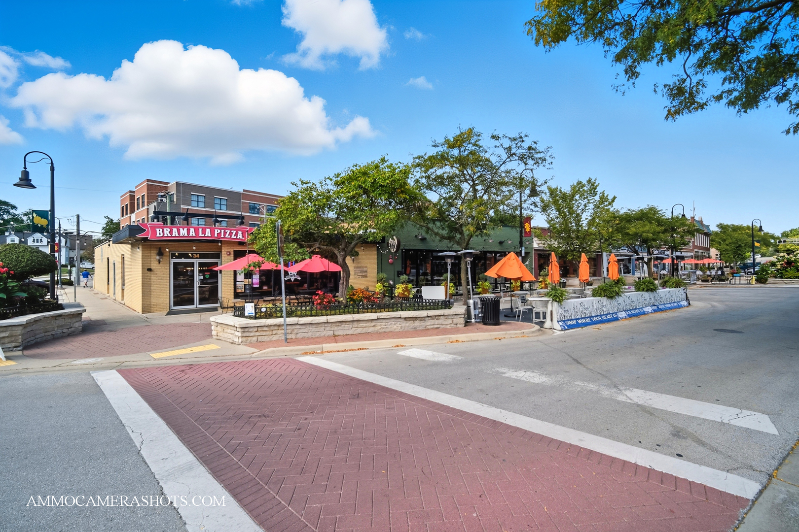 Clarendon Hills, IL 60514