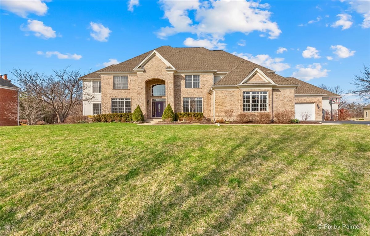 28730 W Harvest Glen Circle, Cary, IL 60013