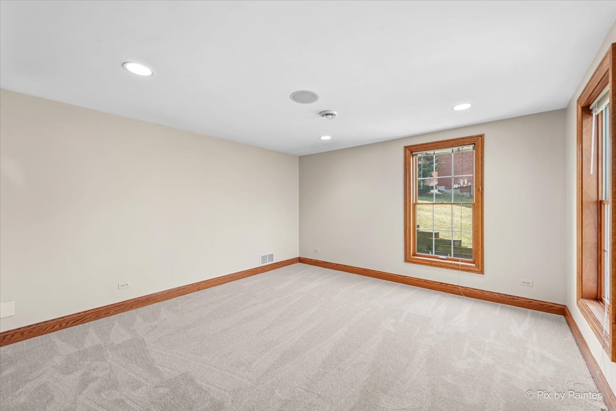 28730 W Harvest Glen Circle, Cary, IL 60013