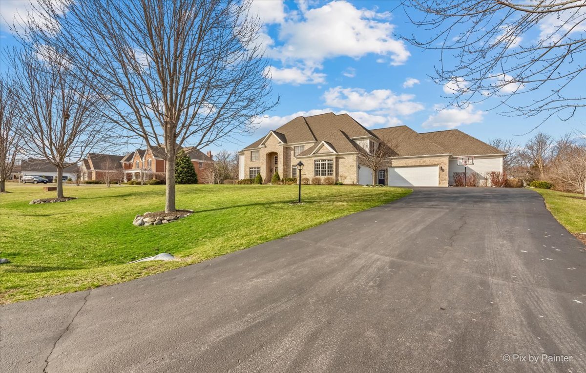 28730 W Harvest Glen Circle, Cary, IL 60013