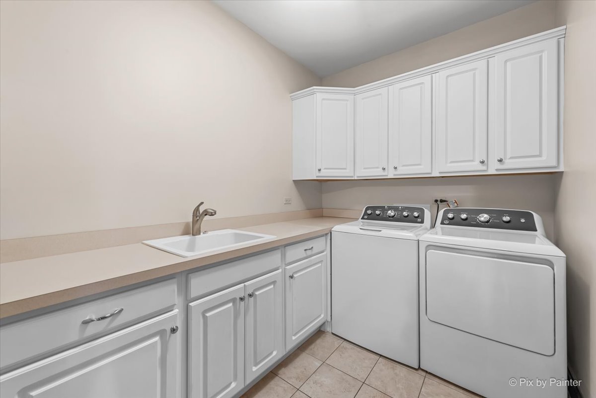 28730 W Harvest Glen Circle, Cary, IL 60013