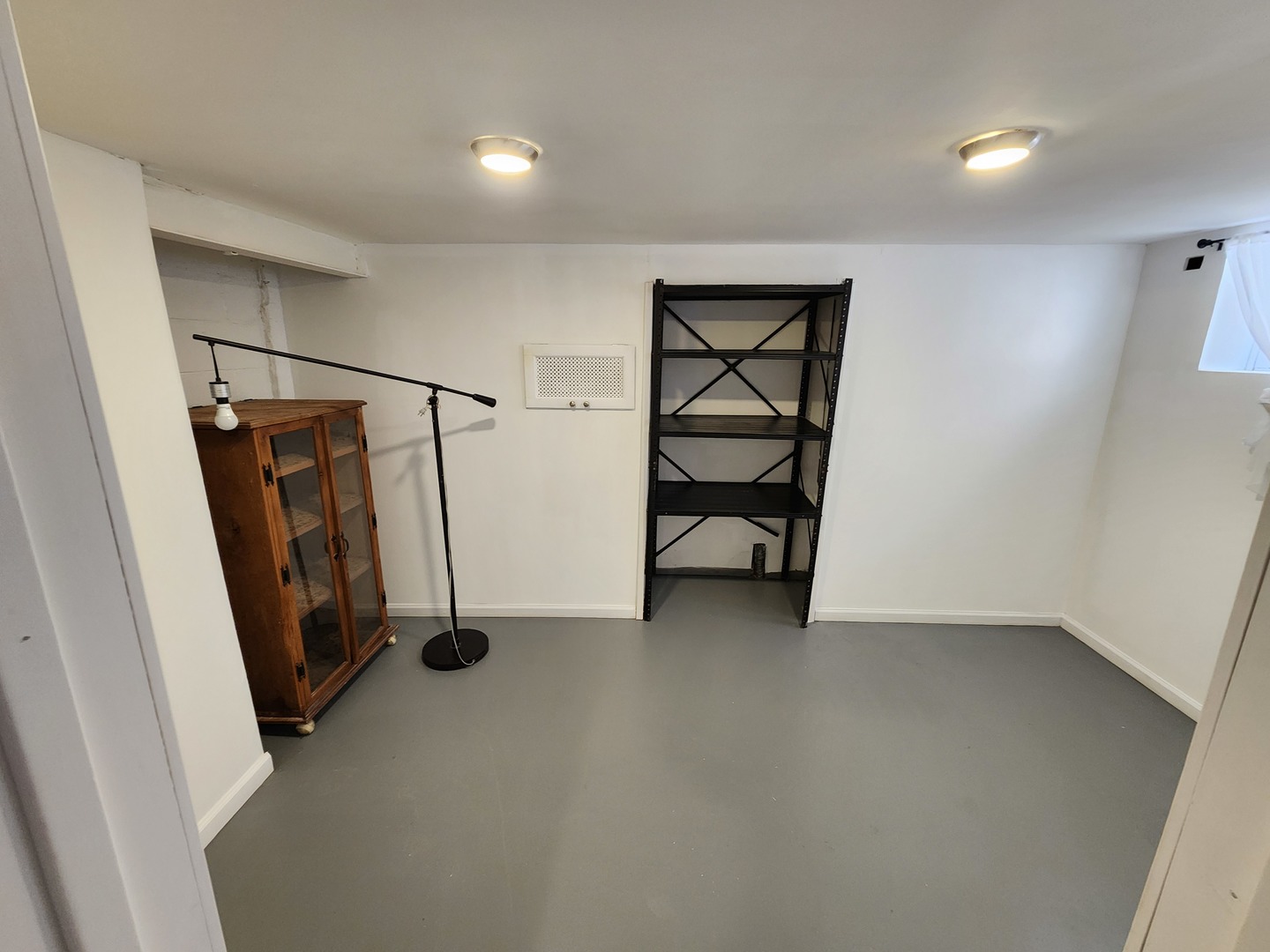 2608 N Neva Avenue, Chicago, IL 60707