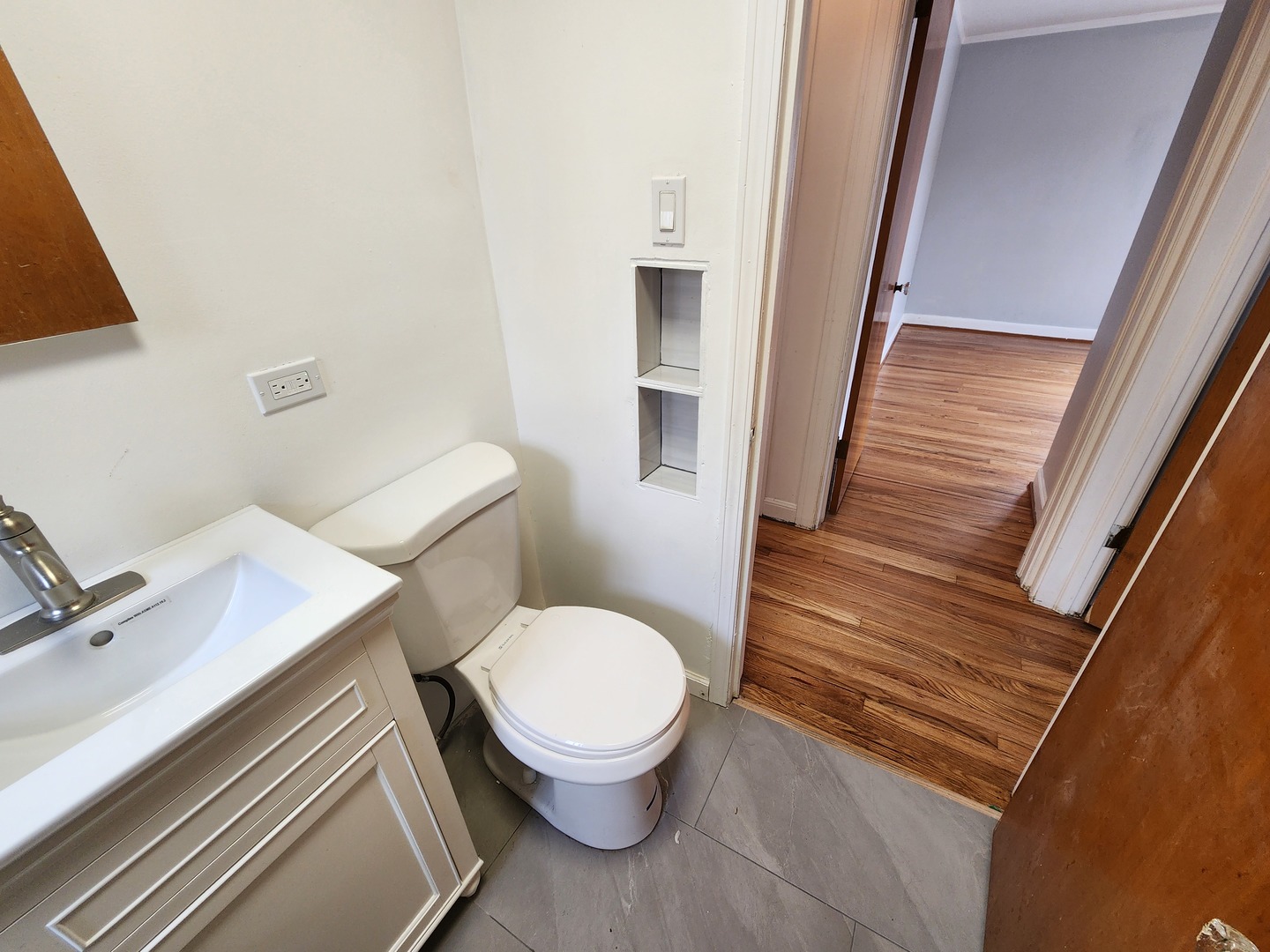 2608 N Neva Avenue, Chicago, IL 60707