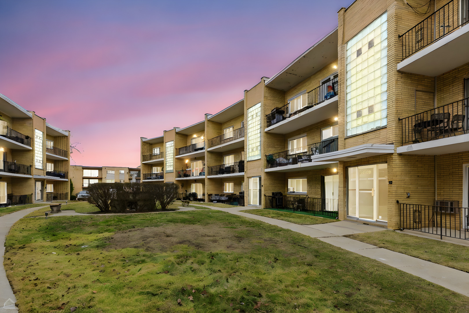 10300 S Pulaski Road #110A, Oak Lawn, IL 60453