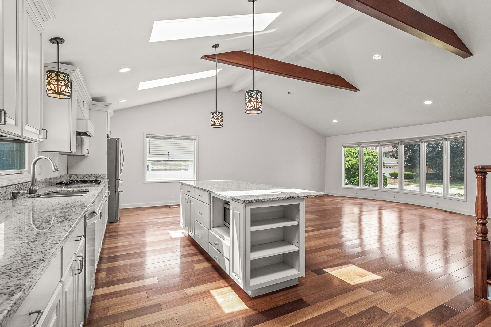 5627 N Prospect Avenue, Norwood Park Township, IL 60631