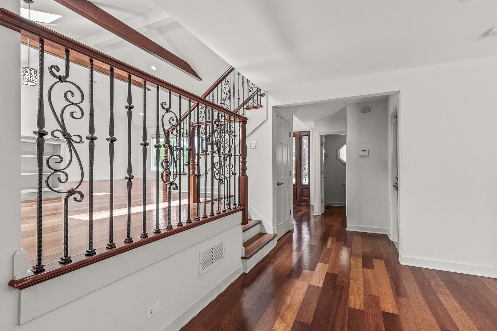 5627 N Prospect Avenue, Norwood Park Township, IL 60631