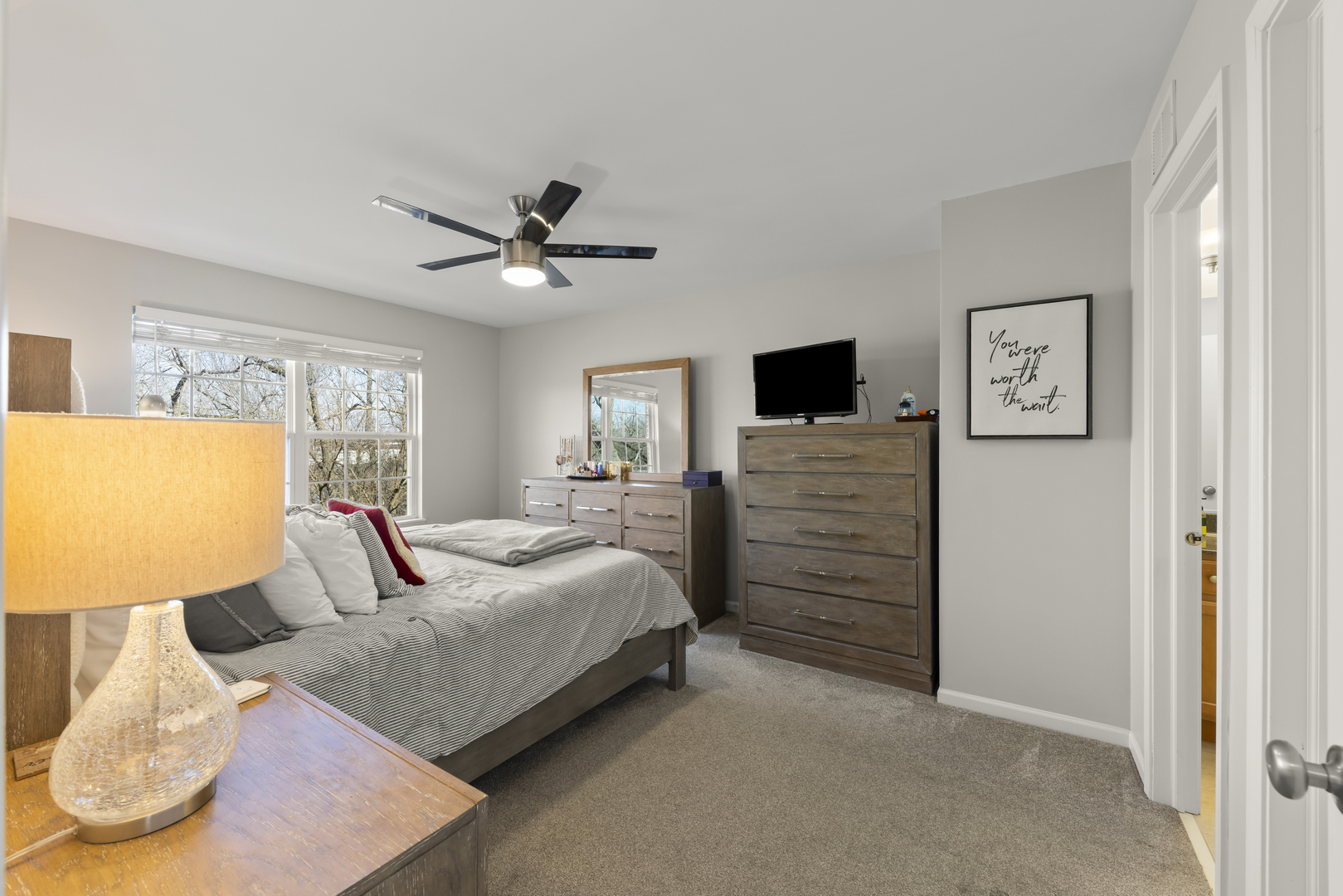 1418 S Fairfield Avenue, Lombard, IL 60148