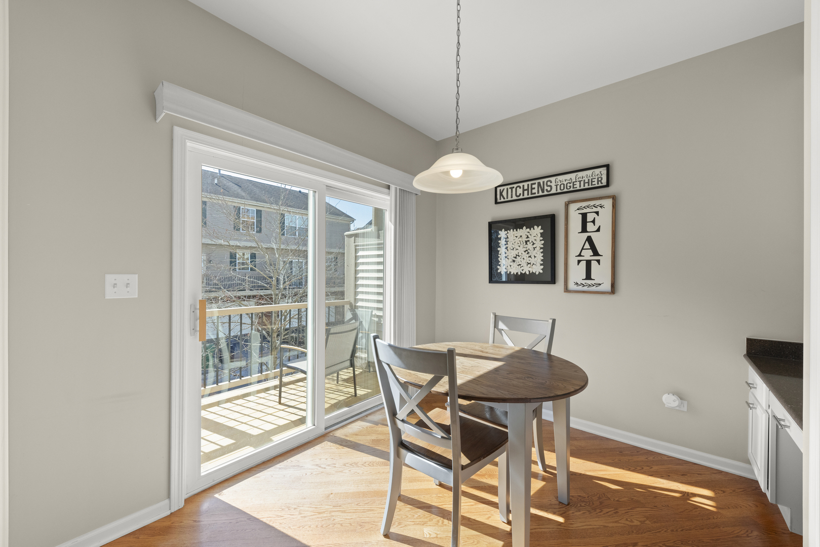 1418 S Fairfield Avenue, Lombard, IL 60148