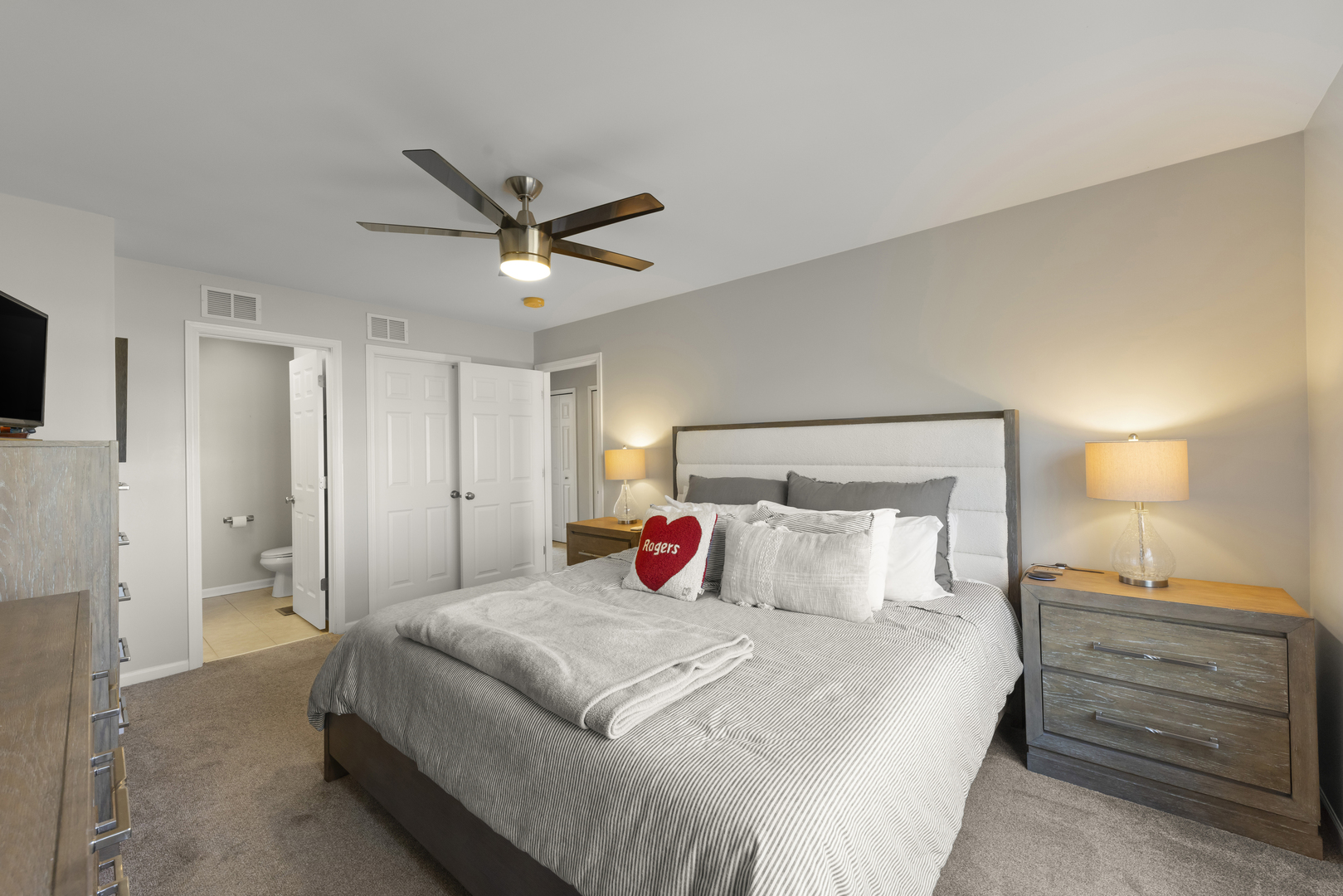 1418 S Fairfield Avenue, Lombard, IL 60148