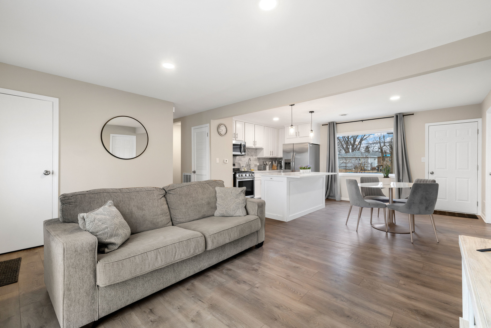 622 Murphy Drive, Romeoville, IL 60446