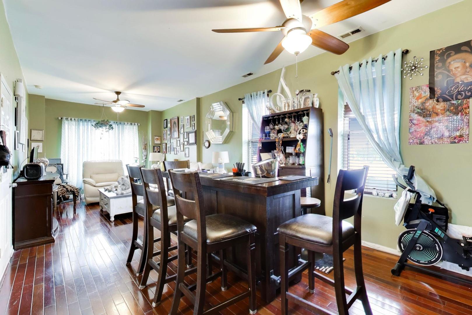 1116 S Homan Avenue, Chicago, IL 60624