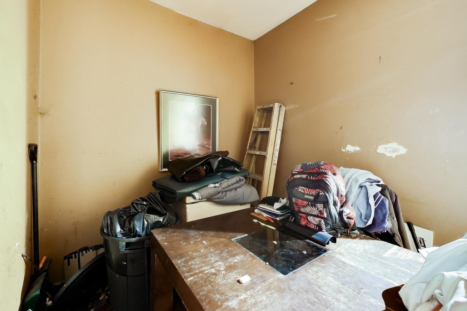 1116 S Homan Avenue, Chicago, IL 60624