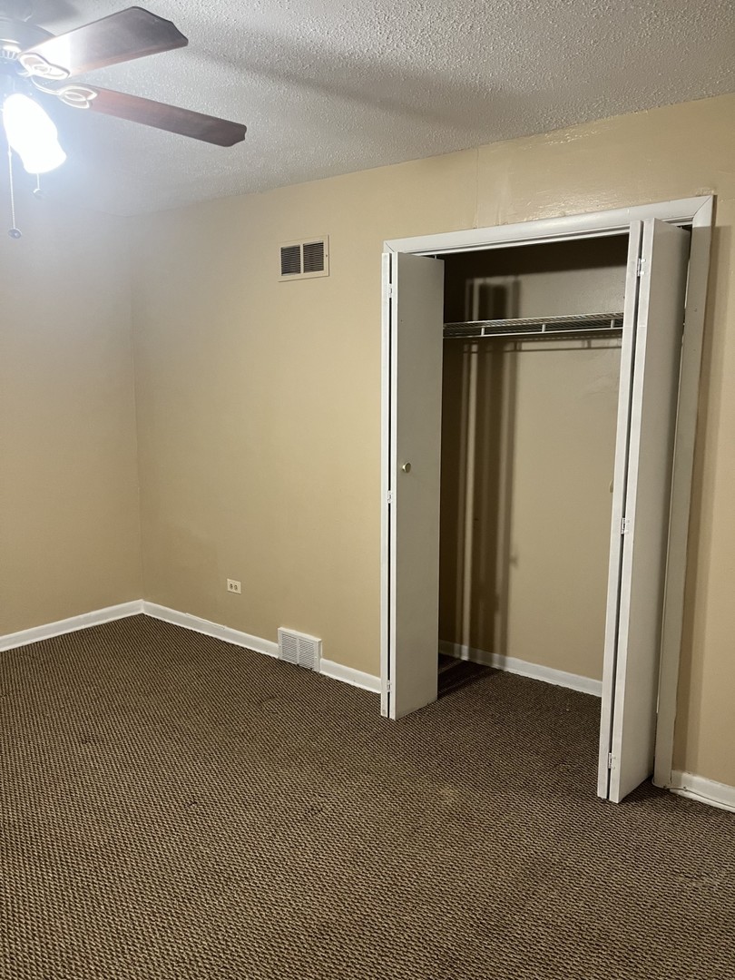 215 E 90th Place, Chicago, IL 60619