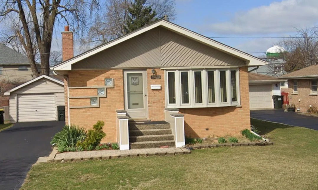 10532 Oak Avenue, Chicago Ridge, IL 60415