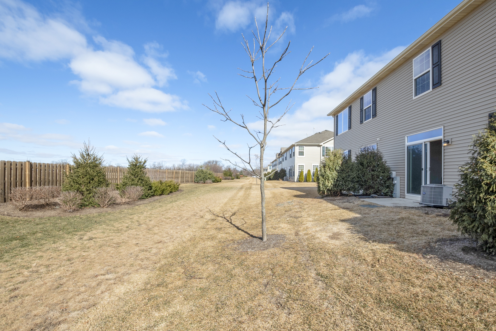 2045 Stuttle Road, Batavia, IL 60510