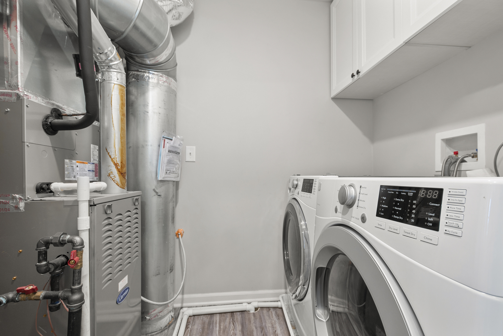 2045 Stuttle Road, Batavia, IL 60510