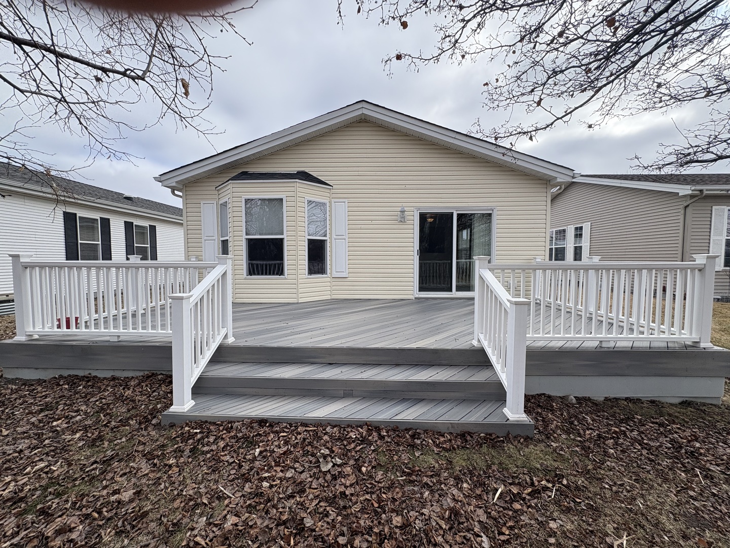 272 Rodeo Drive, Grayslake, IL 60030