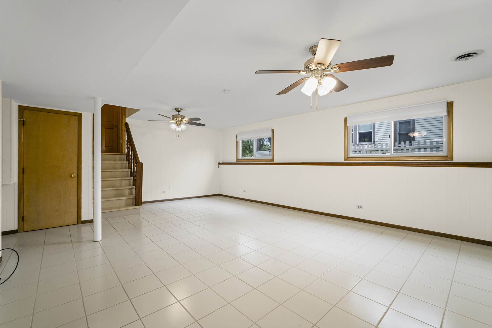 421 N Elm Street, Itasca, IL 60143