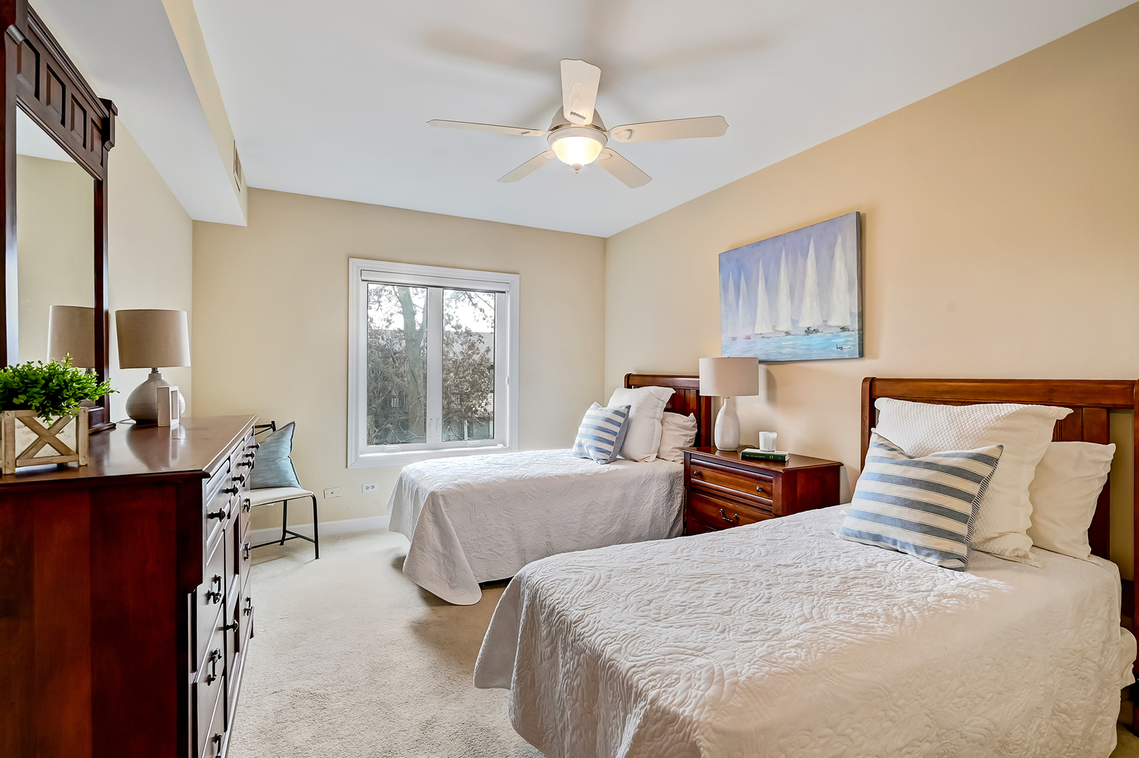 3525 S Cass Court #515, Oak Brook, IL 60523