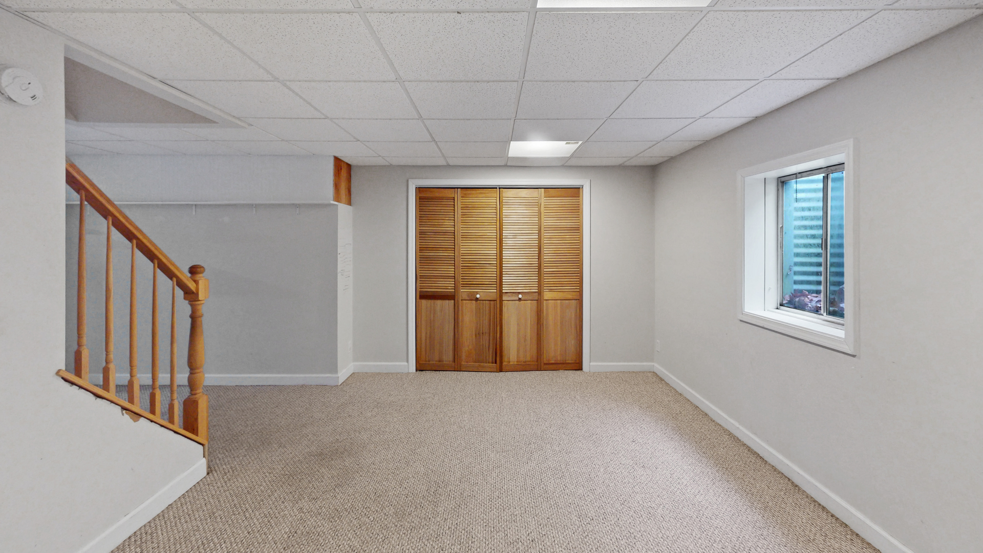 303 Fox Chase Drive, Oswego, IL 60543