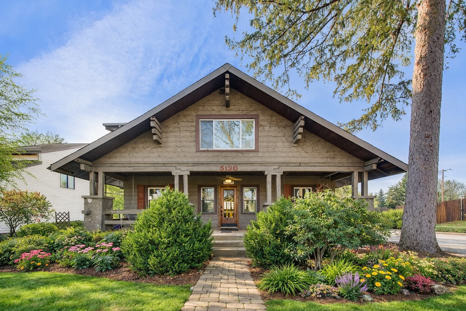 5120 Grand Avenue, Downers Grove, IL 60515