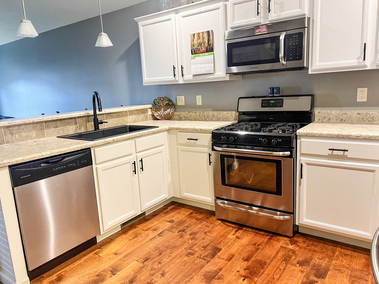 3 Megan Court, Bloomington, IL 61705