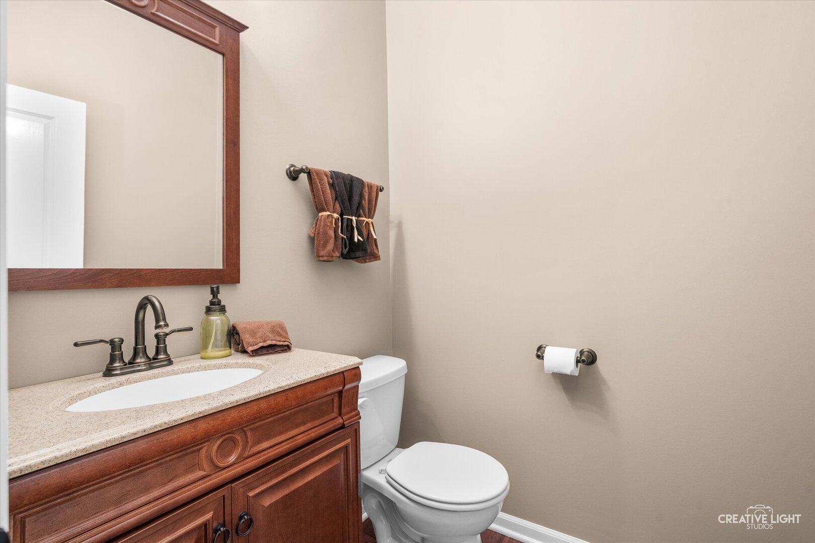 1721 HARCOURT Drive, Woodridge, IL 60517