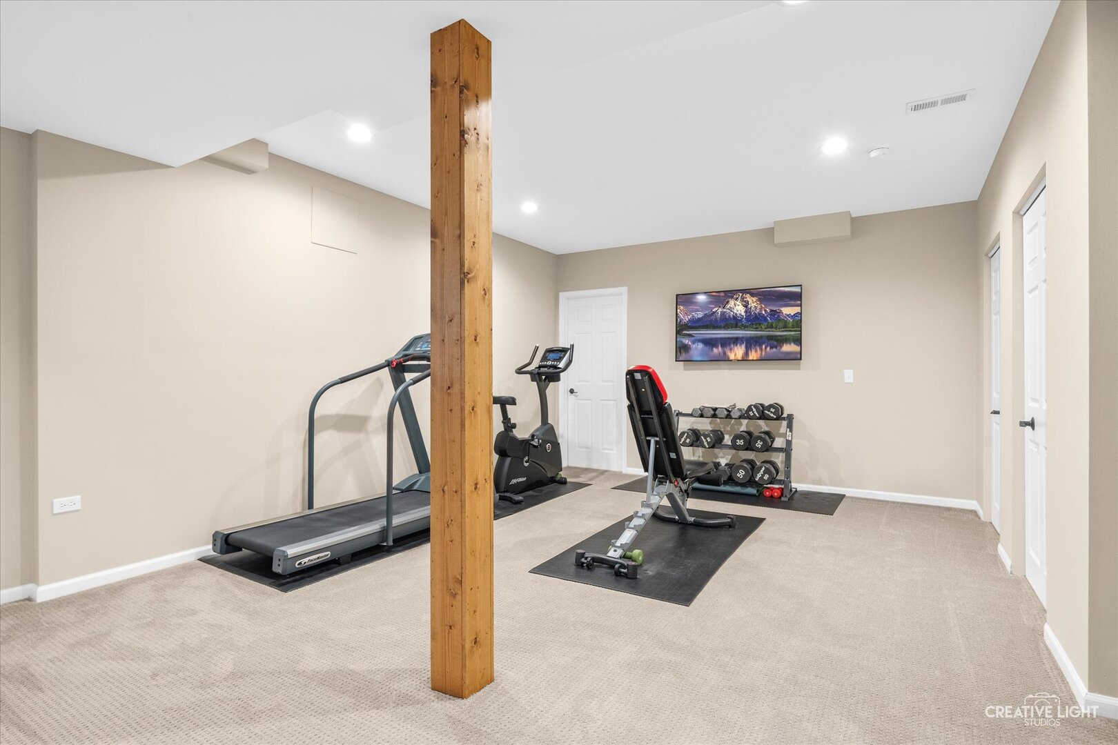 1721 HARCOURT Drive, Woodridge, IL 60517