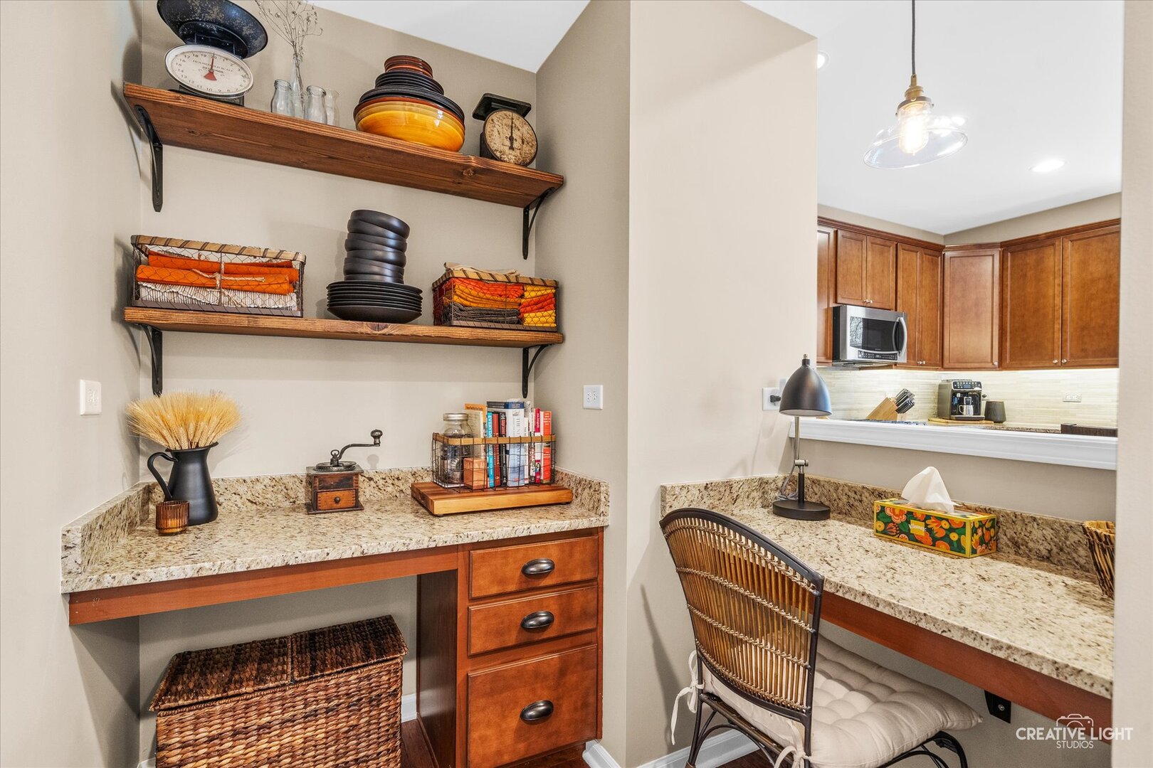 1721 HARCOURT Drive, Woodridge, IL 60517